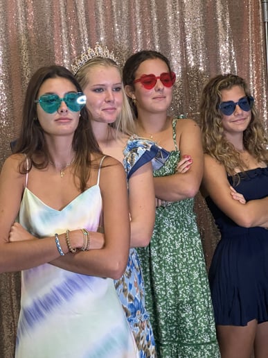 Gallery photo 8 of Wild Rose Photo Booth