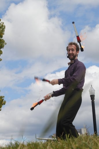Gallery photo 3 of Will Juggle