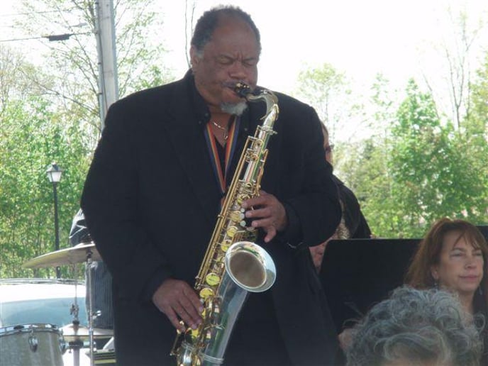 Gallery photo 4 of Will Smith Trio, With Sharon White