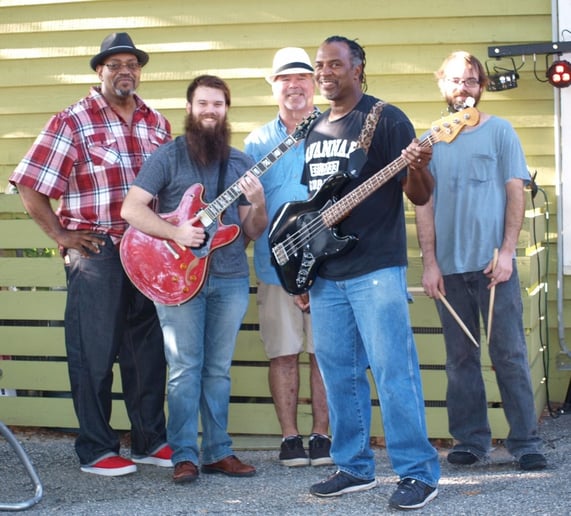 Gallery photo 2 of Willie Jackson and the Tybee Blues Band