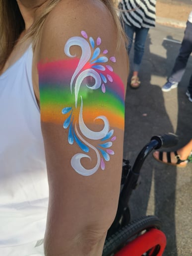 Gallery photo 1 of Willow Bloom's Facepaint