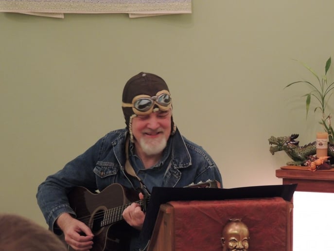 Gallery photo 5 of Wingin' It w/ Opti-Mystic SteVen D. LightSpring,