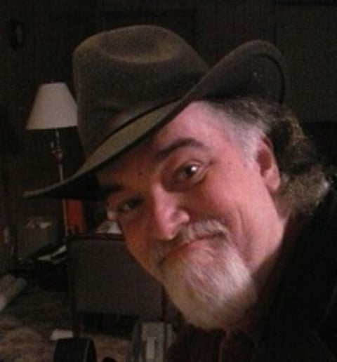 Gallery photo 10 of Wingin' It w/ Opti-Mystic SteVen D. LightSpring,