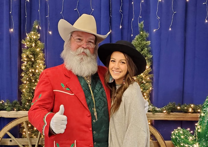 Gallery photo 3 of Wise Old Santa Claus