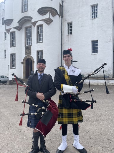 Gallery photo 2 of Evan The WM Piper