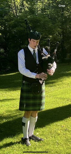 Gallery photo 6 of Evan The WM Piper