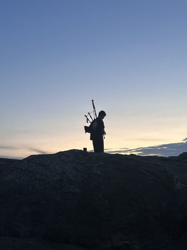 Gallery photo 3 of Evan The WM Piper
