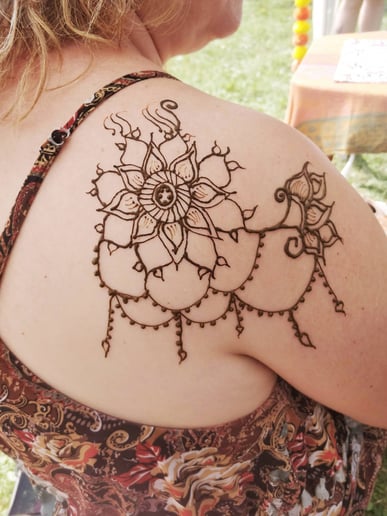 Gallery photo 3 of WNY Henna Designs