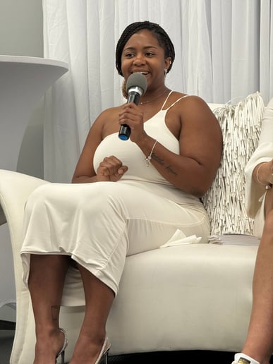 Gallery photo 4 of Women's Empowerment Speaker