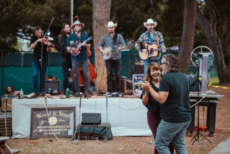 Gallery photo 1 of Wood & Steel Live Music Company