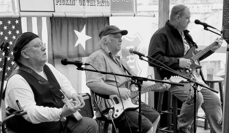 Gallery photo 4 of Wooden Nickel TX