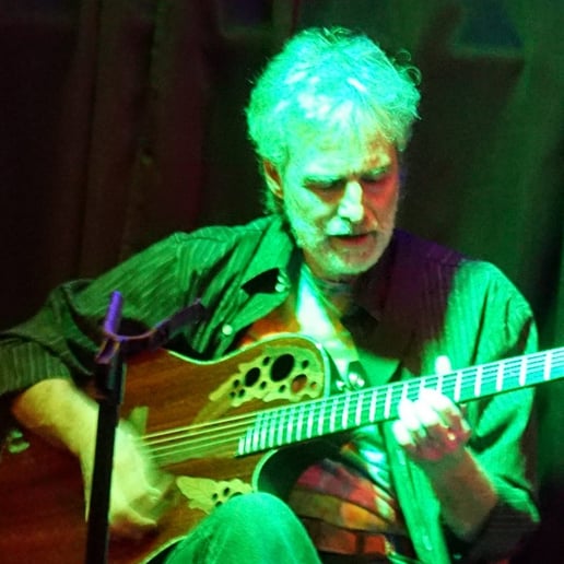 Gallery photo 1 of Wooden Ships Band