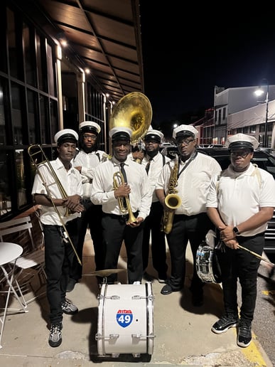 Gallery photo 1 of Two Mo’ Minutes Brass Band