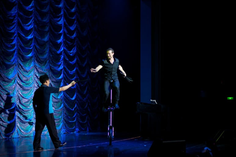 Gallery photo 7 of World Champion Comedy/Juggler