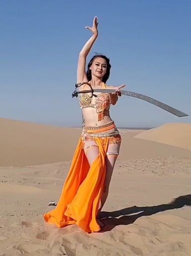 Gallery photo 6 of Karina Bellydancer
