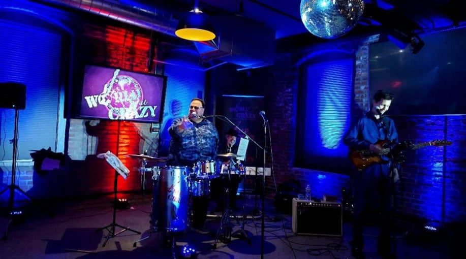 Gallery photo 9 of World Gone Crazy Comedy Band
