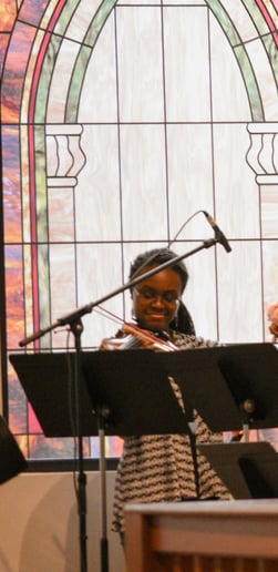 Gallery photo 14 of Pianist & Violinist Marini Kelley