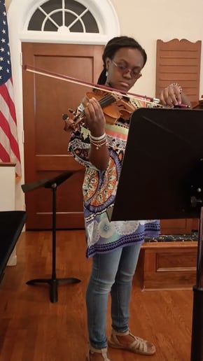 Gallery photo 21 of Pianist & Violinist Marini Kelley