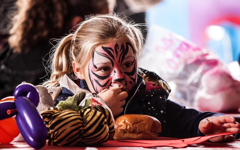 Gallery photo 2 of WOW Party Art