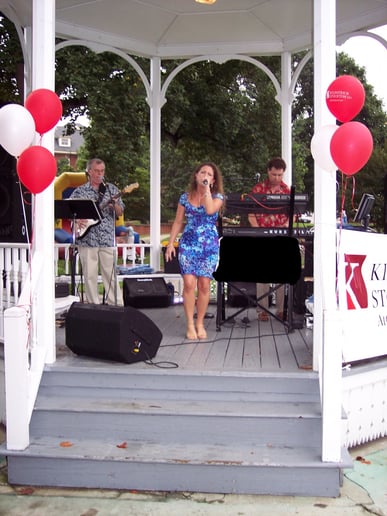 Gallery photo 5 of Mary B and The Boys