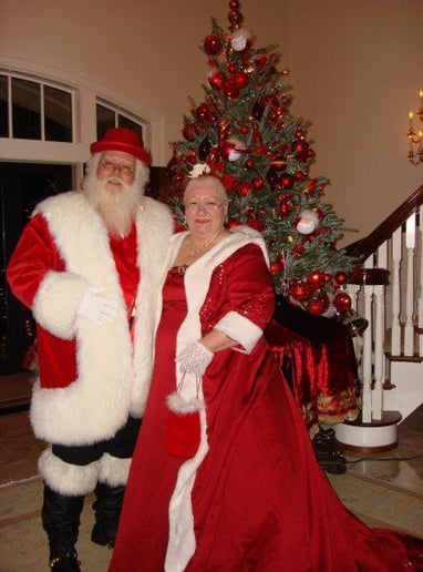 Gallery photo 6 of The Jolly Old Elf!