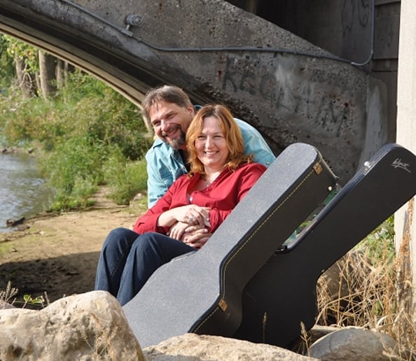 Gallery photo 3 of Wyatt & Shari Knapp - Americana/Roots