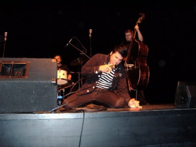 Gallery photo 46 of Blue Suede Entertainment