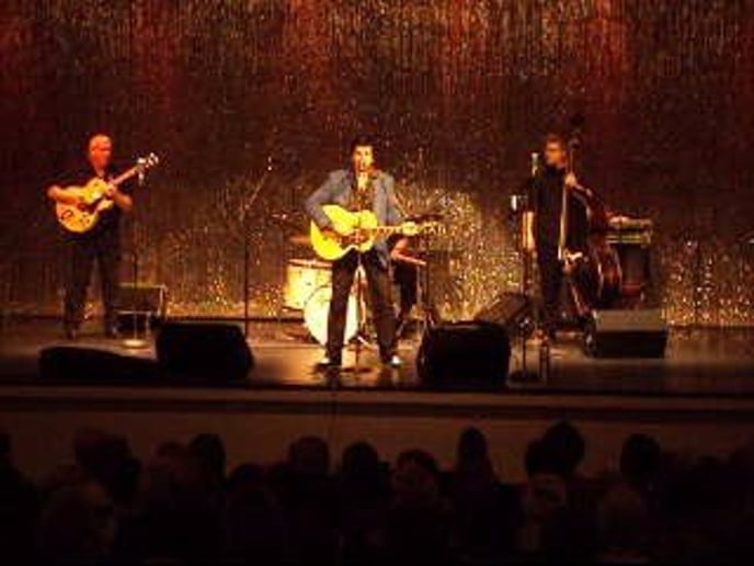 Gallery photo 51 of Blue Suede Entertainment