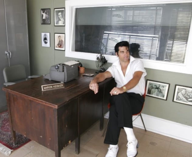 Gallery photo 53 of Blue Suede Entertainment