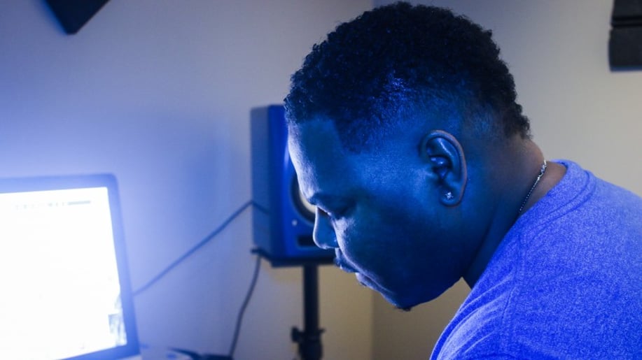 Gallery photo 3 of YaBoiQue Raw