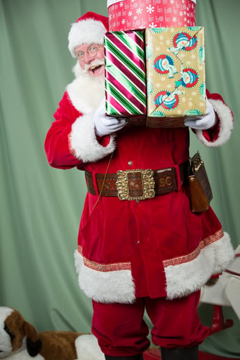 Gallery photo 1 of Yakima Santa