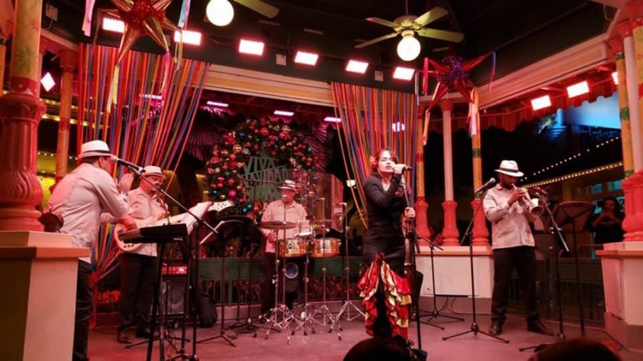 Gallery photo 13 of Yamila Guerra Latin Band Grammy Winner - Oscar’s - Walt Disney Hall
