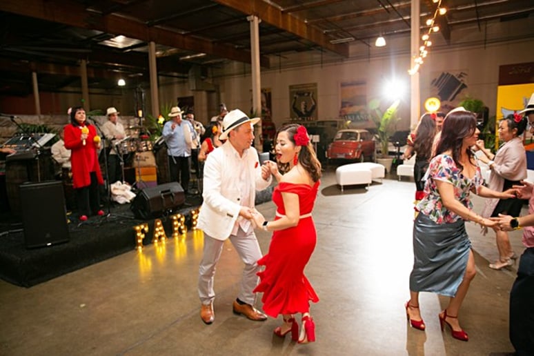 Gallery photo 20 of Yamila Guerra Latin Band Grammy Winner - Oscar’s - Walt Disney Hall