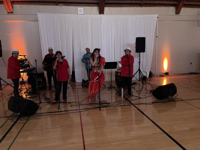 Gallery photo 39 of Yamila Guerra Latin Band Grammy Winner - Oscar’s - Walt Disney Hall