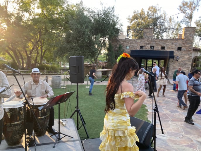 Gallery photo 42 of Yamila Guerra Latin Band Grammy Winner - Oscar’s - Walt Disney Hall