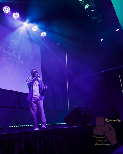 Gallery photo 5 of Yanni 2K