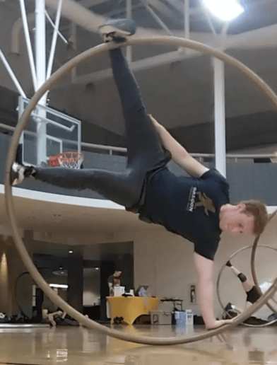 Gallery photo 7 of Juggler/ Cyr Wheel Performer