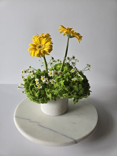 Gallery photo 16 of Yes Oui Si Flowers Studio