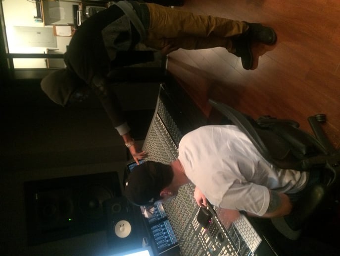 Gallery photo 2 of Young Que