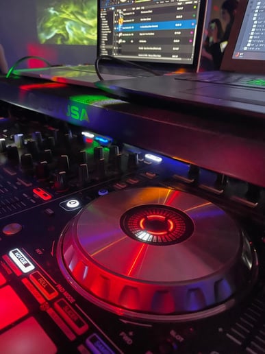 Gallery photo 6 of Your Atlanta DJs