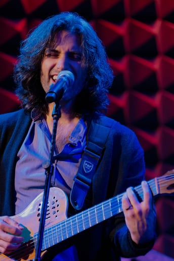 Gallery photo 1 of Your favorite songs on an elegant guitar