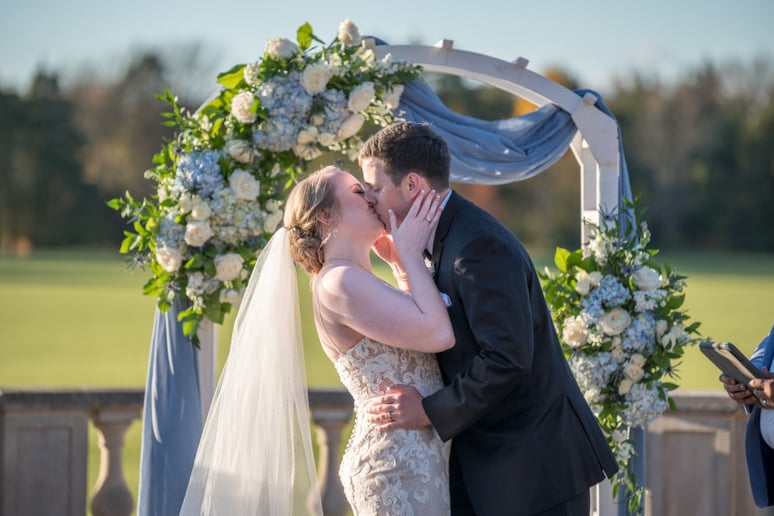 Gallery photo 2 of Your Special Day by Roxanne