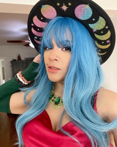 Gallery photo 4 of Your Witchy BFF