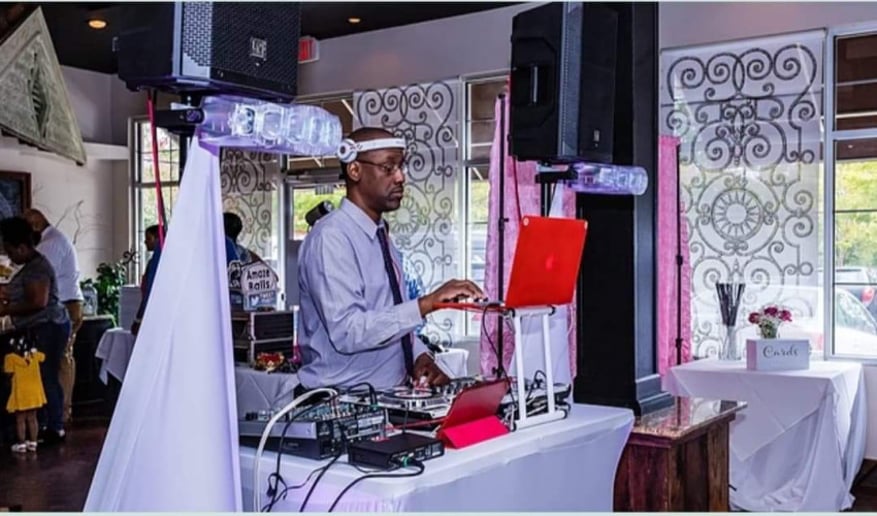 Gallery photo 8 of Alex Adams (DJ/Photographer & Videographer)