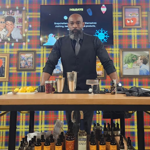 Gallery photo 2 of Your Mixologist