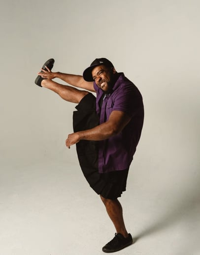 Gallery photo 1 of Yuk yuks with Juju