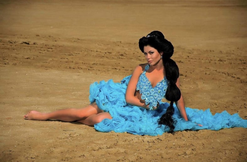 Gallery photo 2 of Yulianna bellydancer