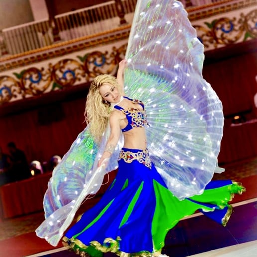 Gallery photo 1 of Yuliya