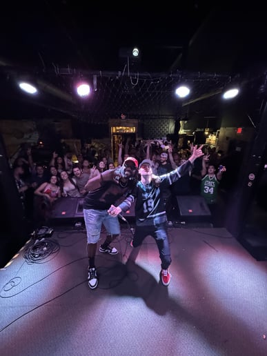 Gallery photo 1 of Yung Delirious