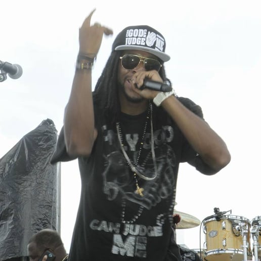 Gallery photo 7 of Yung Praise